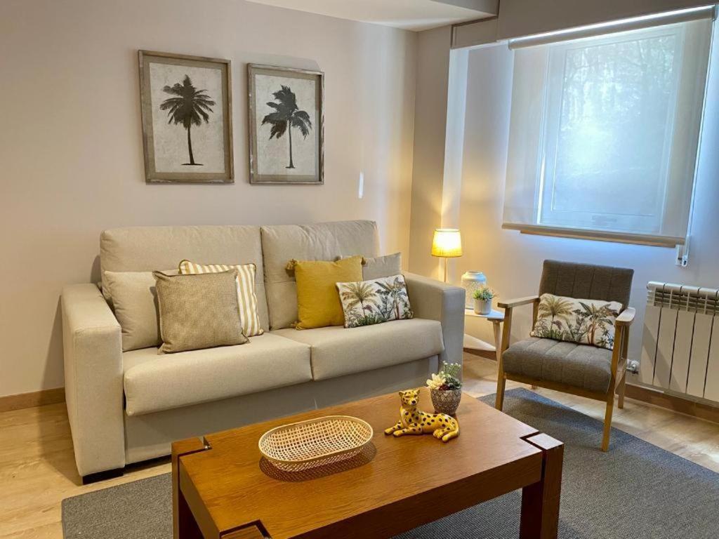 Andainas B Apartment Milladoiro Exterior photo